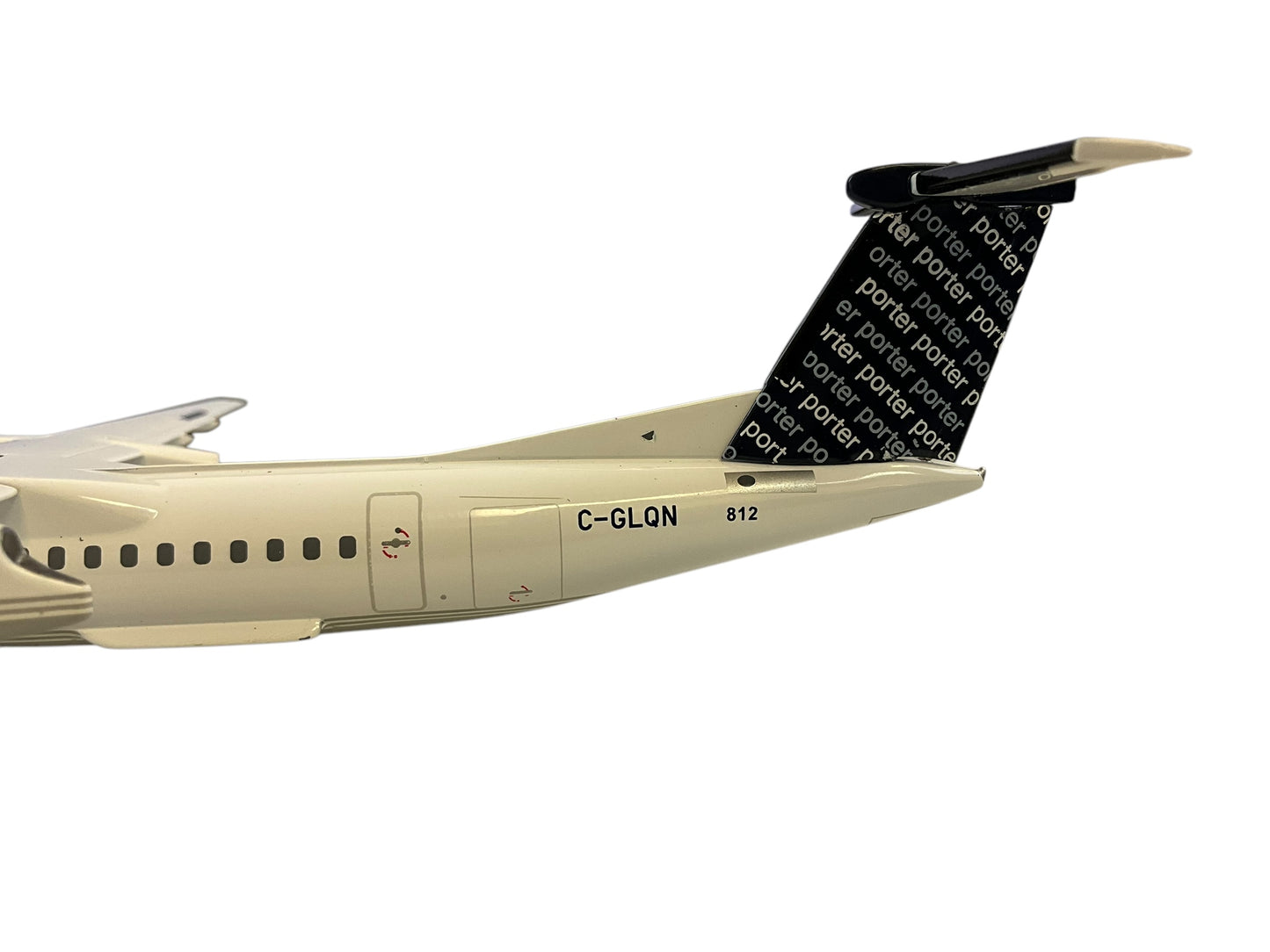 1/200 Gemini200 (G2POE386) Bombardier Q400 (C-GLQN) Porter Airlines (Limited Edition) 2013 Release