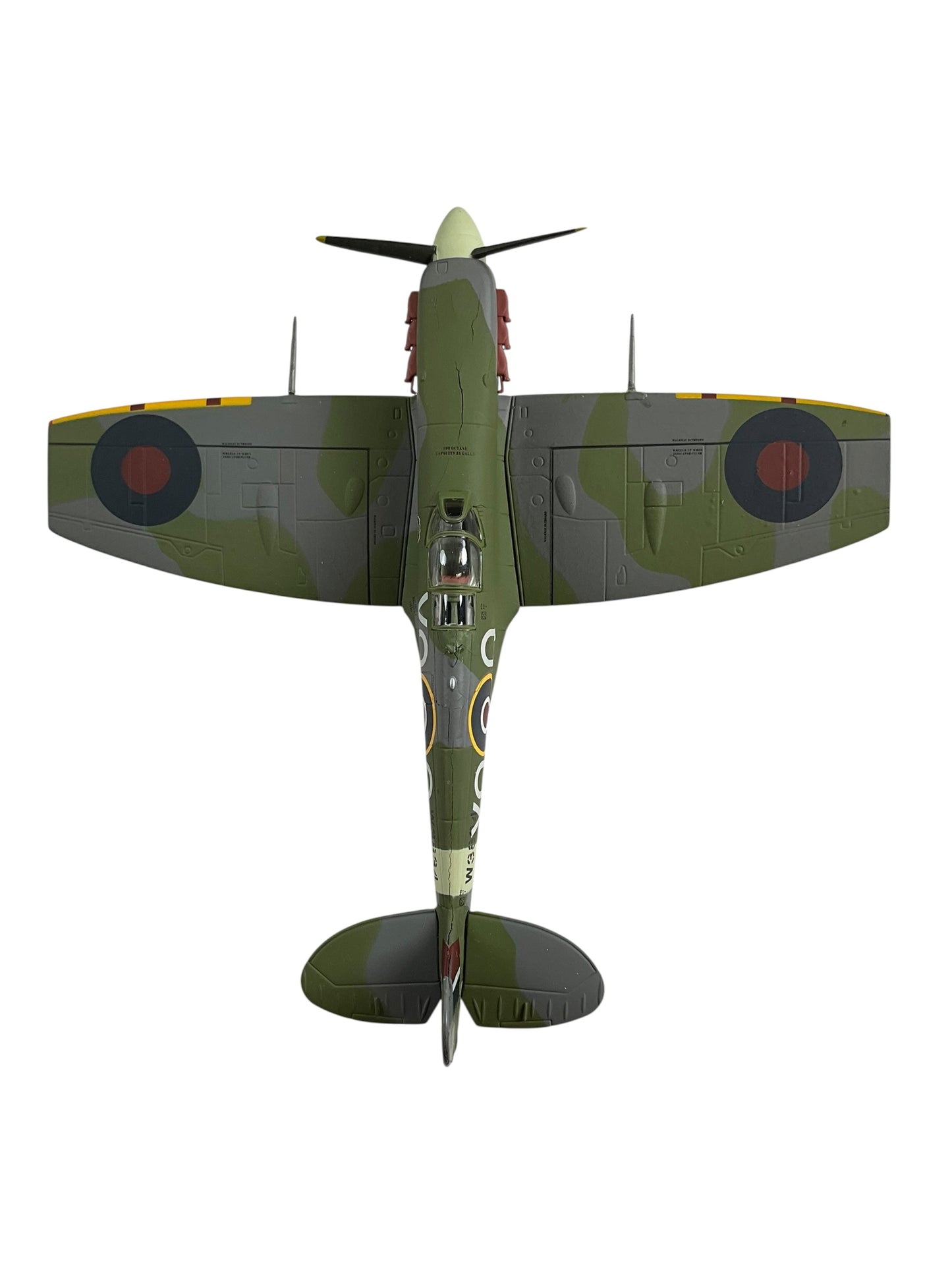1/48 Armour/Franklin Mint (98159/B11B306) Supermarine Spitfire MK.Vb "Clipped Wings" (W3834/YO+Q) 401 "Ram " Sqdn R.C.A.F. (Limited Edition)