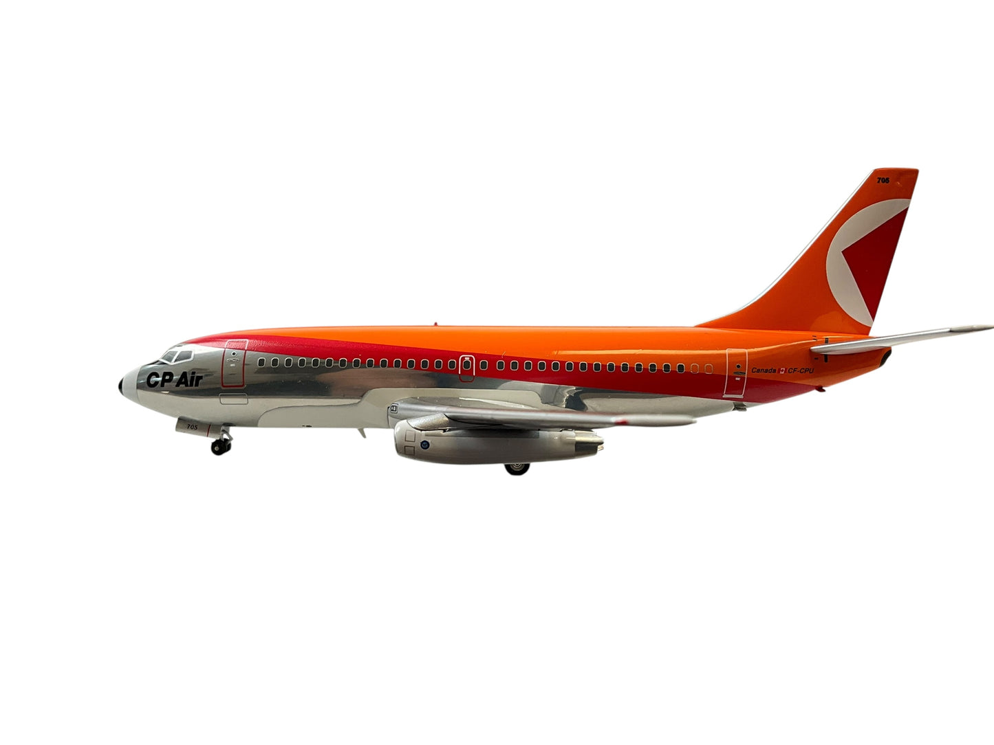 1/200 INFLIGHT200 BOEING B737-211 1968-1983 CP-AIR (LIMITED EDITION of ONLY 240)