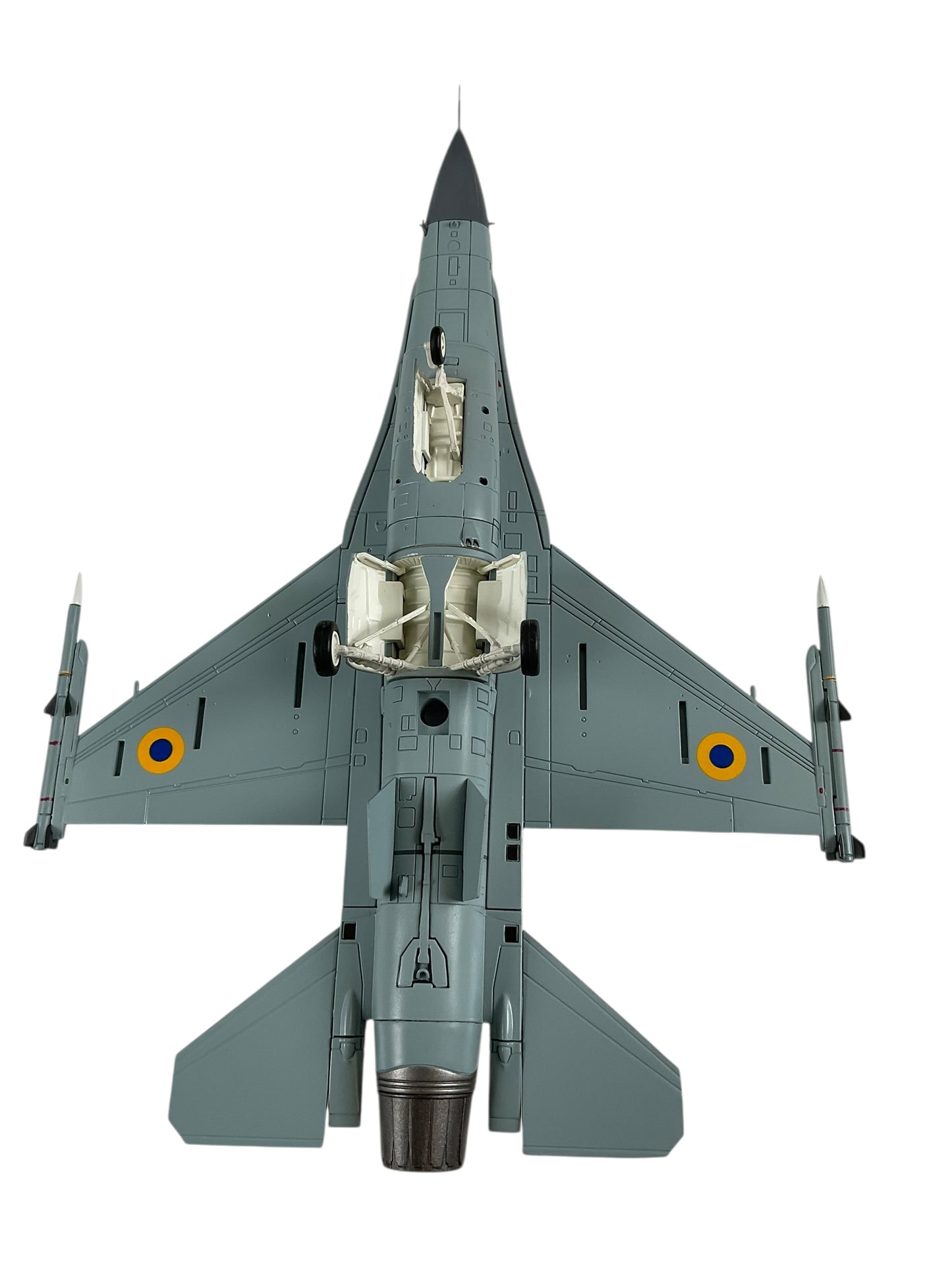 1/72 HobbyMaster (HA38047) Lockheed F16AM Fighting Falcon (UA24-3596) Ukranian Air Force 2024 (Limited Edition)