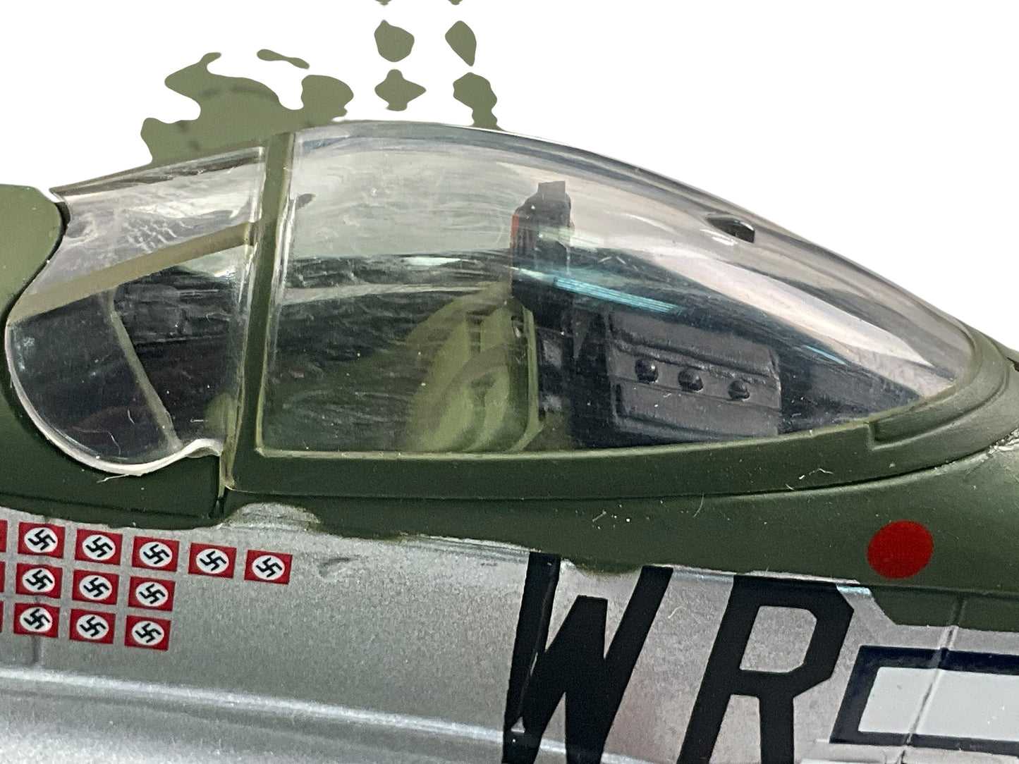 1/48 Armour/Franklin Mint (ART.98005/B11F047-C) North American P51D Mustang (WR+Z/413305) "THE HUNTER TEXAS" flown by WWII Ace 1st Lt. Henry Brown (26 Kills) 354th FS 355th FG 8th AF U.S.A.A.F. 1944 (Limited Edition)