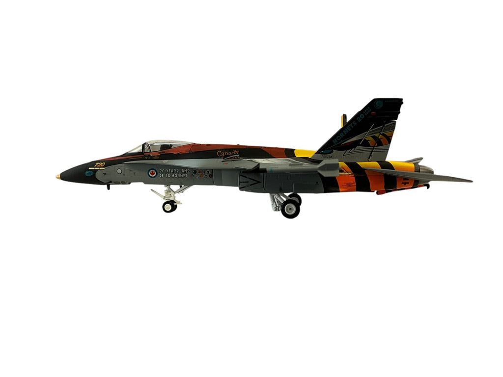 1/72 JC Wings (JCW72F18011) McDonnell Douglas (F18A) CF188 Hornet (188720) '20 Years CF18 Hornet" 410 "Cougars" Sqdn, Canadian Armed Forces 2004 Airshow Demo (Limited Edition of Only 600)