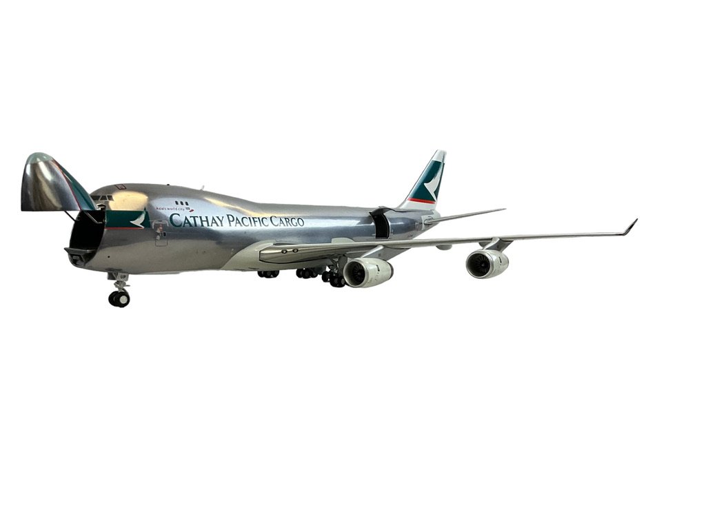 1/200 JC Wings (SA2003C) Boeing B747-400F (B-HUP) Cathay Pacific Cargo Interactive Polished Aluminum Livery (Limited Edition)
