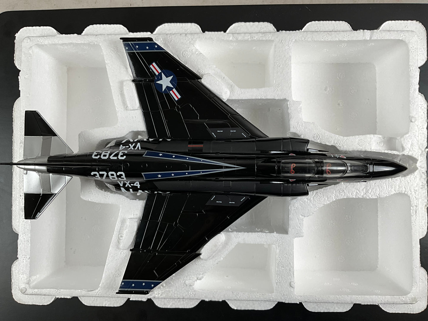 1/48 Armour/Franklin Mint (ART.98042) McDonnell Douglas F4J Phantom II (153783) "Black Bunny" VX-4 (Air Test and Evaluation Squadron Four) U.S.Navy (Limited Edition)