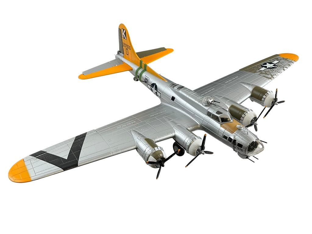 1/72 AirForce-1 (AF1-0110) Boeing B17G Flying Fortress (297976) "A BIT O' LACE" 709th BS, 447th BG, 8th Air Force, U.S.A.A.F., Rattlesden, Norfolk, England, April 1945 (Limited Edition)