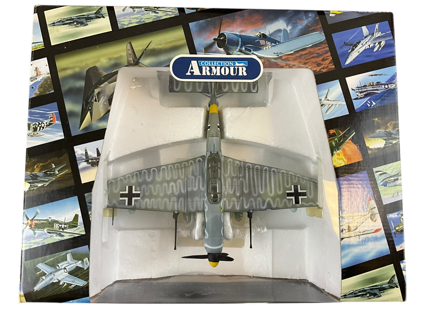 1/48 Franklin Mint/Armour (B11E183) Junkerts JU87D Stuka (S2-LT) Grey with White Waves Winter Camo IX/STG77 WWII Deutsche Reich Luftwaffe (Limited Edition)