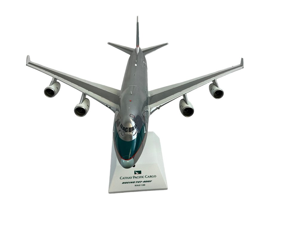 1/200 JC Wings (SA2003C) Boeing B747-400F (B-HUP) Cathay Pacific Cargo Interactive Polished Aluminum Livery (Limited Edition)