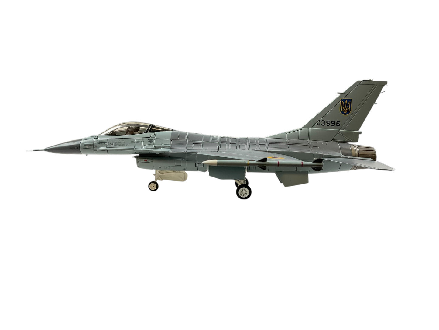1/72 HobbyMaster (HA38047) Lockheed F16AM Fighting Falcon (UA24-3596) Ukranian Air Force 2024 (Limited Edition)