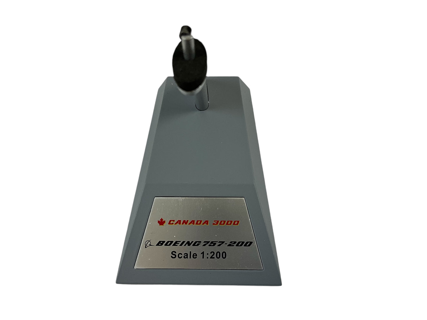 1/200 Inflight200 (IF7521012B) Boeing B757-200 (C-FOOE) Canada3000 (Limited Edition)