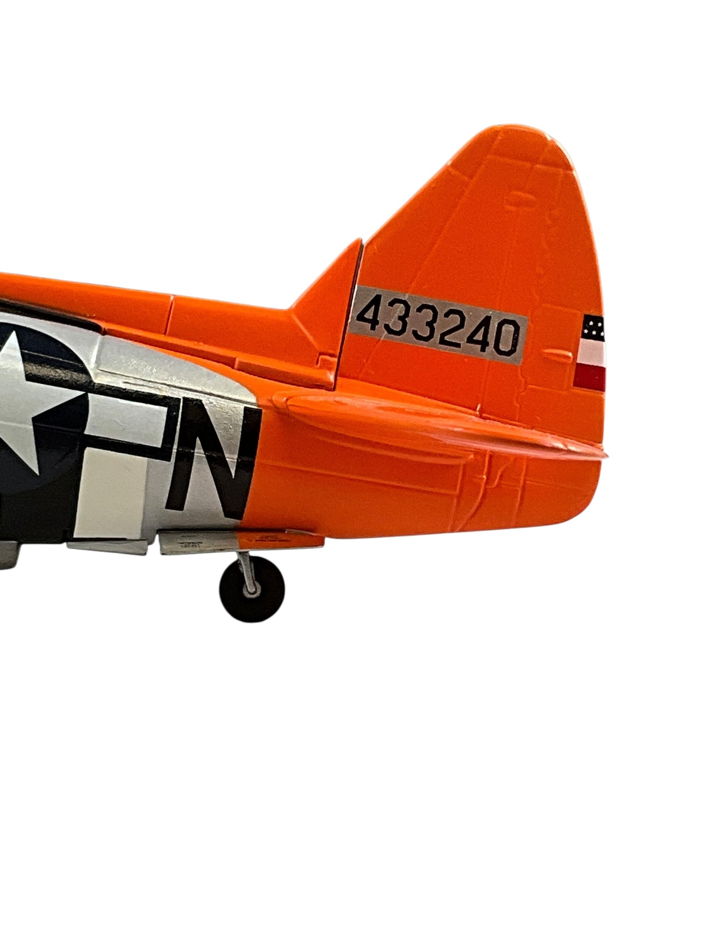 1/48 Armour/Franklin Mint (98150) Republic P47D Thunderbolt (IA+N - 433240) "Tarheel Hal" WWII,. U.S.A.A..F. (Limited Edition.