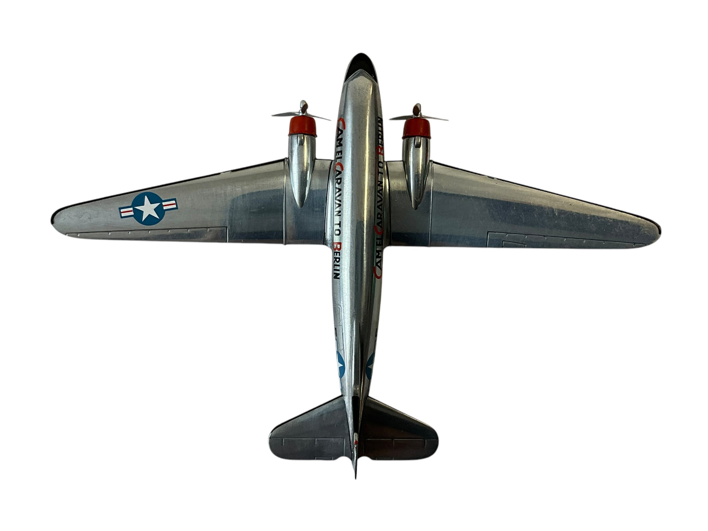 1/200 Herpa (550765) Douglas C47 (DC3) Dakota (2934087) Camel Caravan to Berlin U.S.A.F. (Limited Edition)
