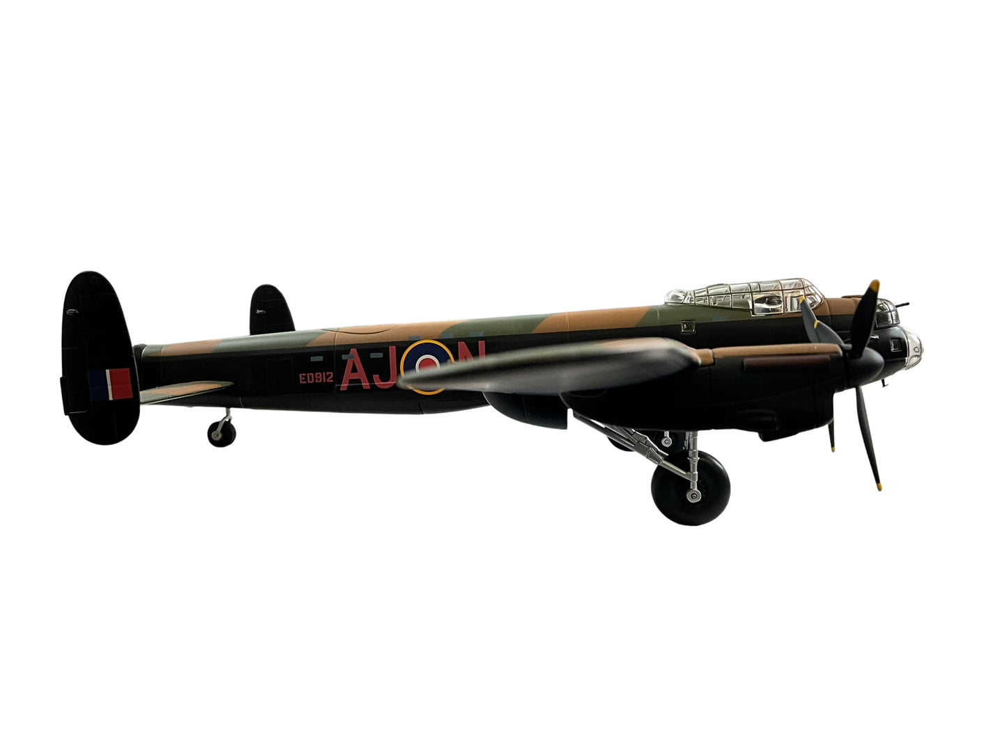 1/72 Corgi (AA32615) Avro Lancaster (ED912 / AJ+N) Flown by P/O Les Knight "Operation Chastise" Eder Dam Raid 617 Sqdn R.A.F. (Limited Edition #1063 of ONLY 1501)