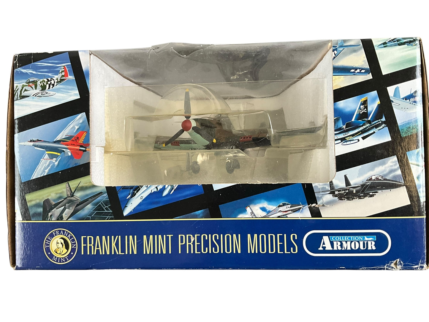 1/48 Franklin Mint/Armour (B11B575) Hawker Hurricane MK.I (V6864 / DT+A) flown by "Battle of Britain' Ace (27 Kills) Robert Stanford Tuck, 257 "Burma" Sqdn, R.A.F. (Limited Edition)