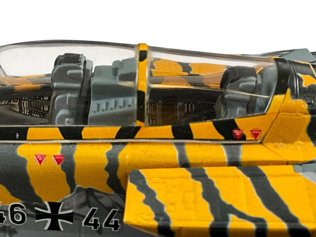 1/48 Franklin Mint/Armour (B11E403) Panavia Tornado ECR (46+44) N.A.T.O. "Tiger Meet" Kleing-Brogel AB, Belgium 2001, JBG32 "Tigers" Deutsche Bundes Luftwaffe (Limited Edition)