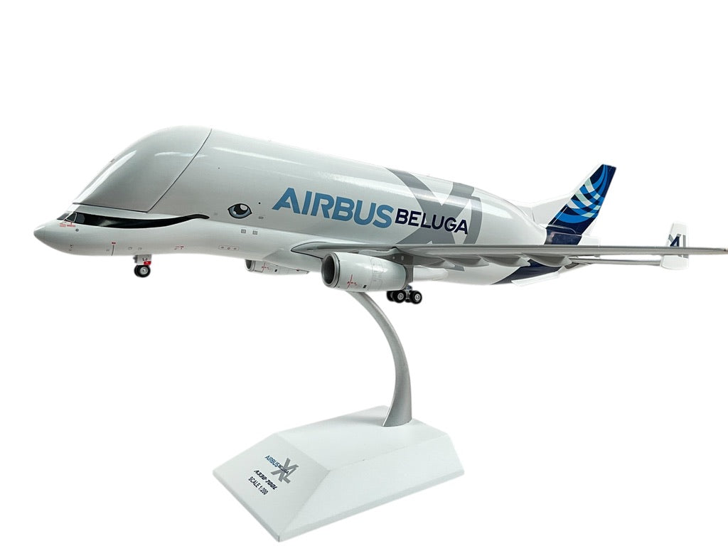 1/200 JC Wings (LH2329C) Airbus A330-743L Beluga (F-GXLJ) "XL4" Airbus Transport (Limited Edition)
