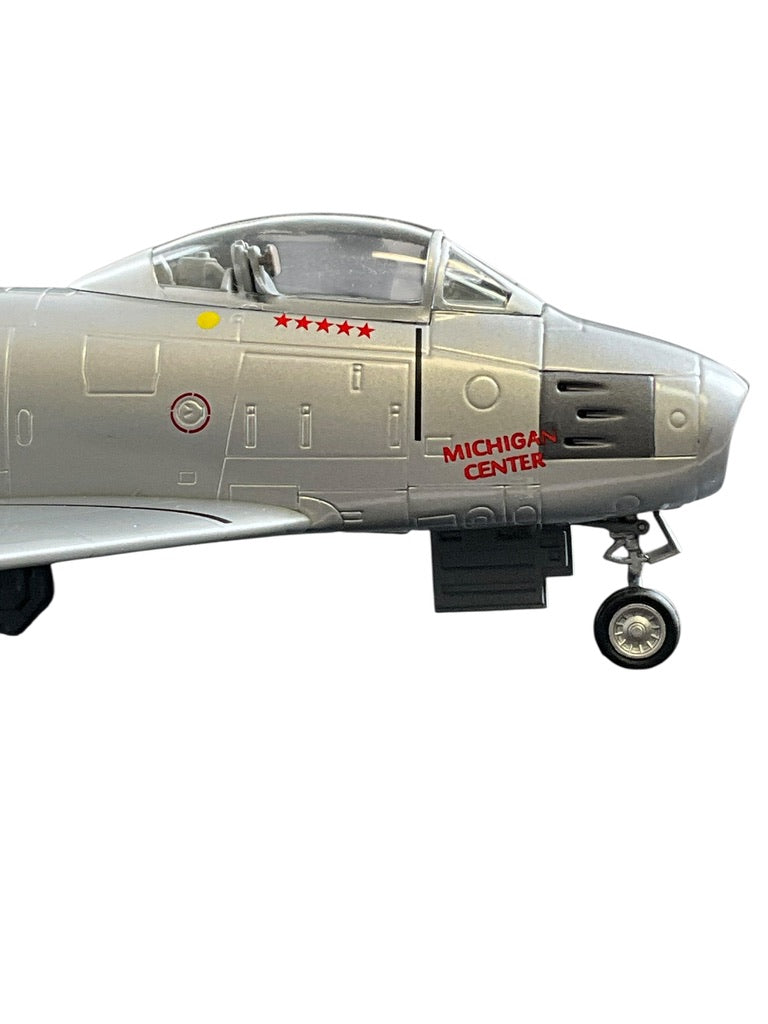 1/48 Franklin Mint/Armour (B11B925 ) North American F86E Sabre (FU746) "Lady Francis" flown by Colonel Francis S. Gabreski (5 Kills) & "Michigan Center" by Major William H. Westcott 25th FS, 1st FW , U.S.A.F. Sout Korea Oct 1951 (Limited Edition)