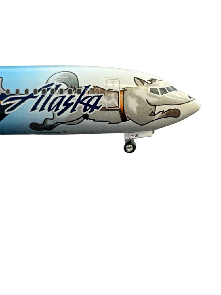 1/200 Gemini200 (G2ASA174) Boeing B737-400 (N705AS) "CargoDawg" DogSled & Alaska Attractions Livery - Alaska Airlines (Limited Edition) 2009 Release