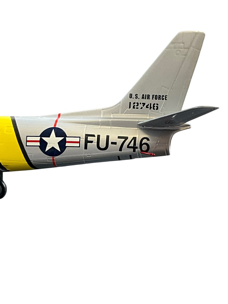 1/48 Franklin Mint/Armour (B11B925 ) North American F86E Sabre (FU746) "Lady Francis" flown by Colonel Francis S. Gabreski (5 Kills) & "Michigan Center" by Major William H. Westcott 25th FS, 1st FW , U.S.A.F. Sout Korea Oct 1951 (Limited Edition)