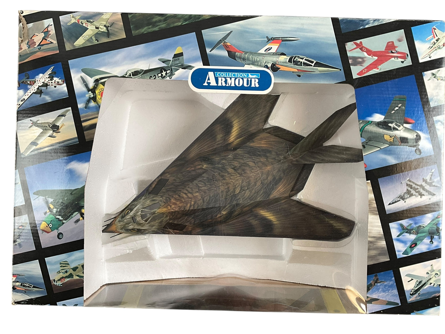 1/48 Franklin Mint (B11F023) Lockheed F117 Nighthawk (Stealth) "CUSTOM Hawk" Livery U.S.A.F. (Limited Edition)