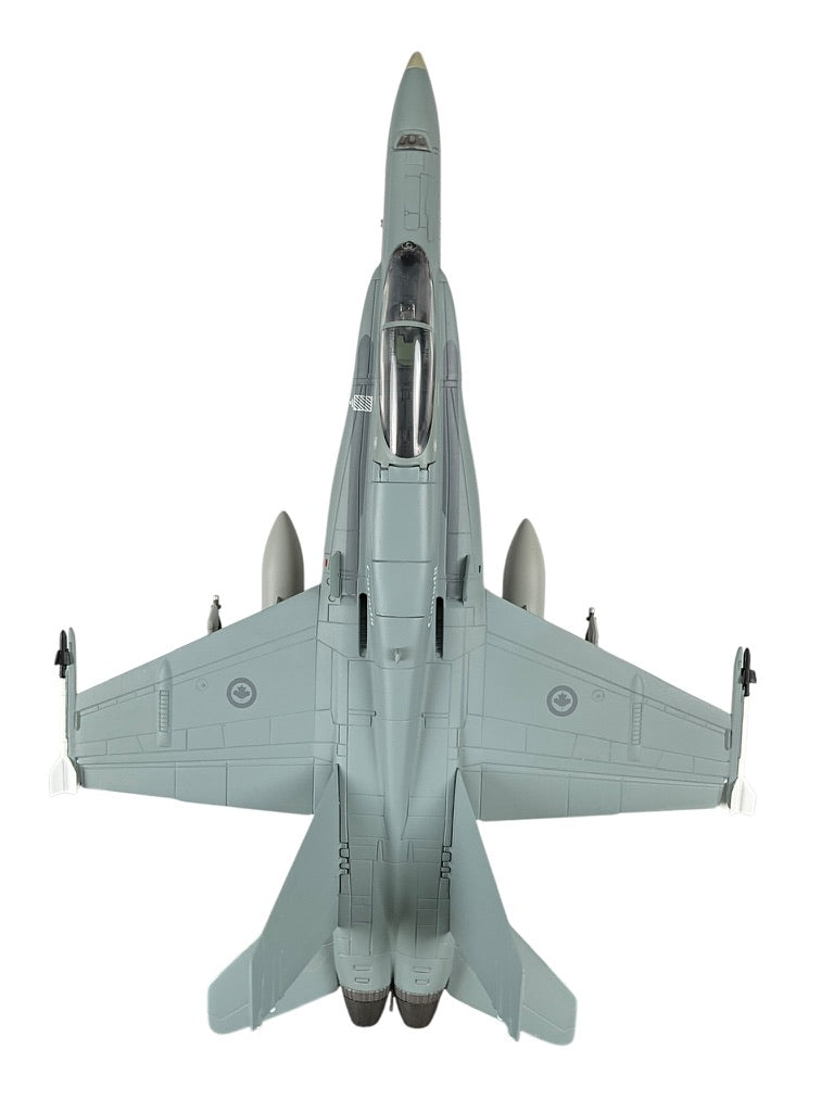1/48 FRANKLIN-MINT (B11E123) McDONNELL-DOUGLAS CF188 HORNET (188766) Low Vis Blue-Gray Camoflage Livery 1st CAD,CFB Baden/Soelingen Germany 439 SabreTooth Tiger Sqdn 1991 - Later 416,441 & 409 Sqdn -CANADIAN ARMED FORCES (LIMITED EDITION #154 of ONLY 250)