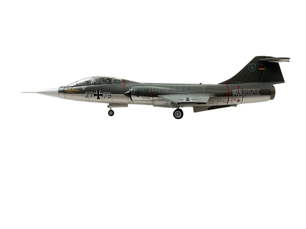 1/72 HobbyMaster (HA1062) Lockheed TF104G Starfighter (27+79) MFG2 MarineFlieger Deutche Bundes Marine 1985 (Limited Edition 0f Only 600)