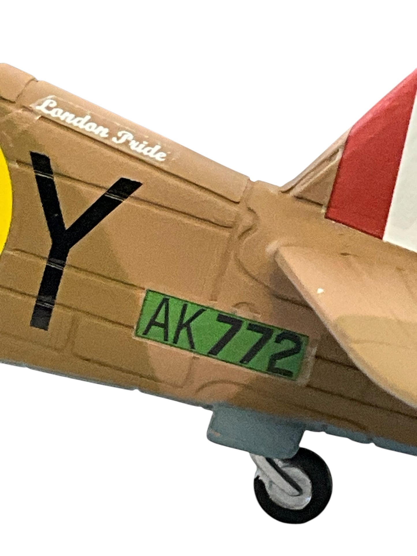1/48 Franklin Mint/Armor (B11B625) Curtiss P40D KittyHawk Mk.1 (GA-Y/AK772) "London Pride" North Africa 112 Sqdn R.A.F. (Limited Edition)