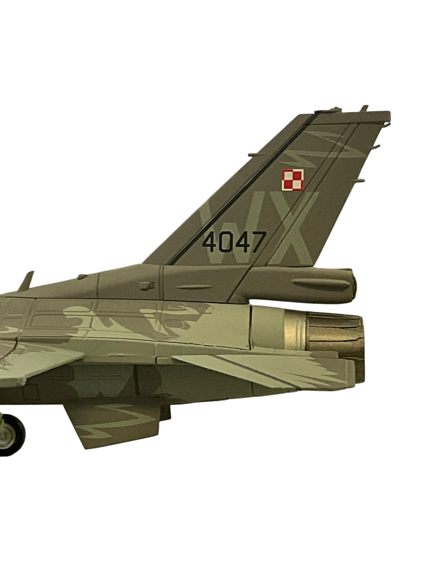 1/72 HobbyMaster (HA3886) Lockheed F16C Raven (4047) "100th Anniversary of the Polish Air Force" 302nd FS, Polish Air Force Dec 2019 (Limited Edition)