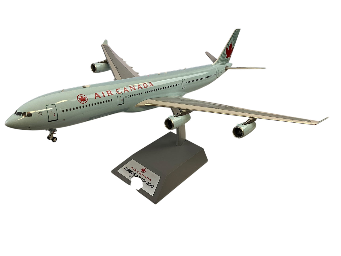 1/200 (Inflight200 ) B-Models (B-343-AC-KYZ) Airbus A340-300 (C-FYKZ) Sky-Blue ACA-5th Livery Air Canada (Limited Edition)