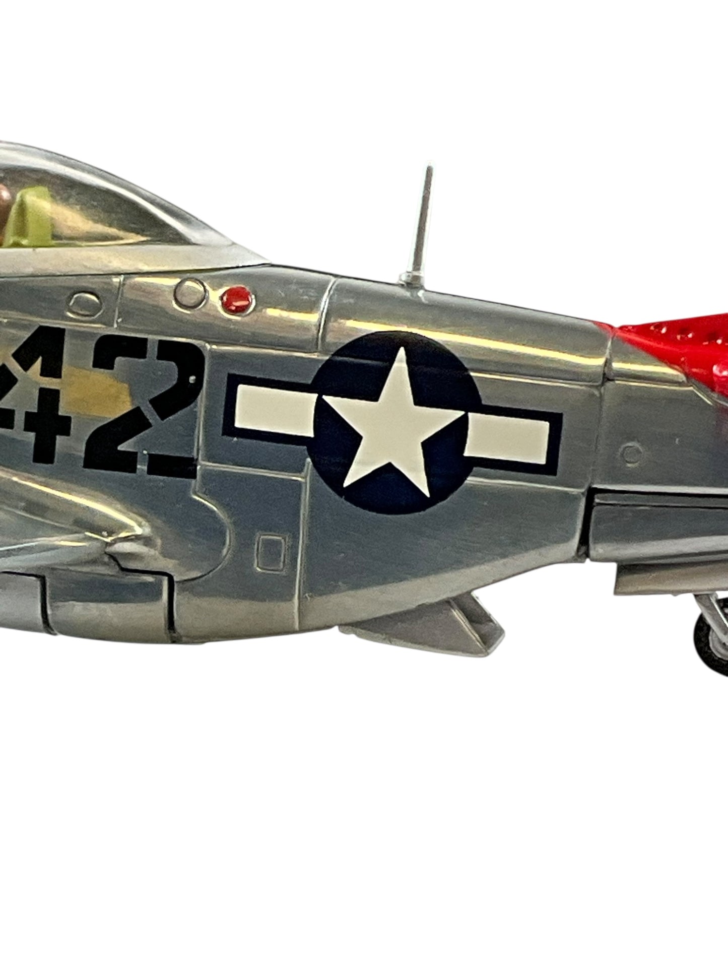 1/72 Corgi (US32215) North American P51D (Serial Unknown) "Creamer's Dream" flown by Lt. Charles White 301st FS/332nd FG "Tuskegee Airmen" Italy 1945 (Limited Edition #1674 of ONLY 2100)