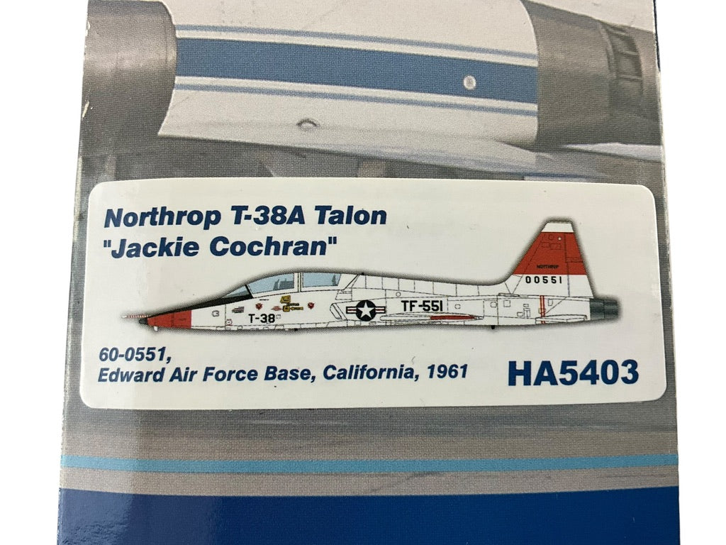 1/72 HobbyMaster (HA5403) Northrop T38A Talon (60-551) "Jackie Cochran" Edwards's Air Force Base, California U.S.A.F. 1961 (Limited Edition)