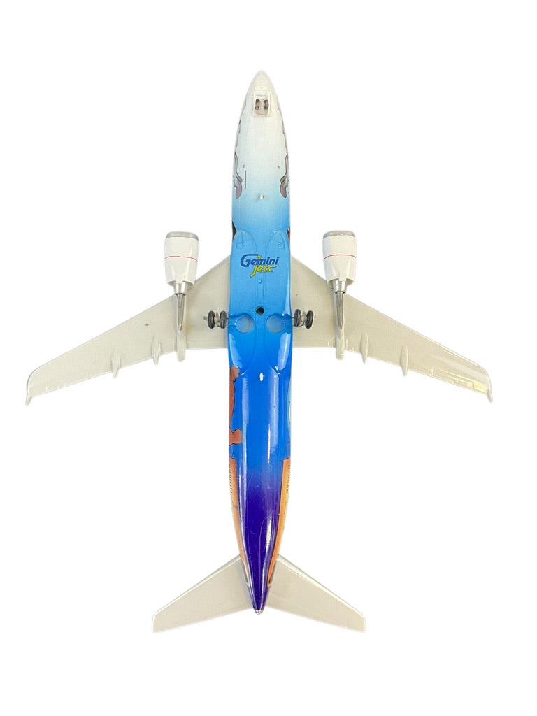 1/200 Gemini200 (G2ASA174) Boeing B737-400 (N705AS) "CargoDawg" DogSled & Alaska Attractions Livery - Alaska Airlines (Limited Edition) 2009 Release