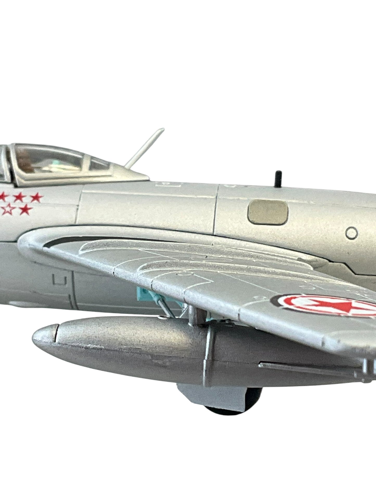 1/72 HobbyMaster (HA2418) MIG15bis "Fagot" (Red25) Chinese People's Volunteers Air Force, North Korea 1950's (Limited Edition of Only 450))