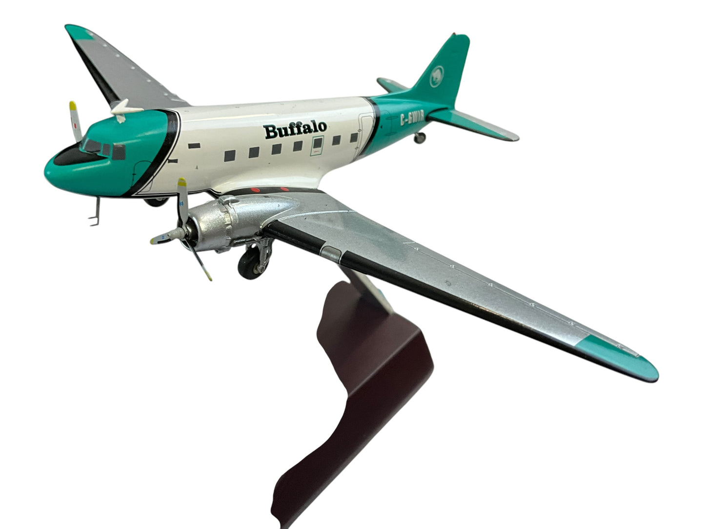 1/200 Gemini200 (G2BFL354) Douglas DC3 (C-GWIR) 1942 s/n9371 Buffalo Airways (Limited Edition 0460 of Only 1400) 2012 Release