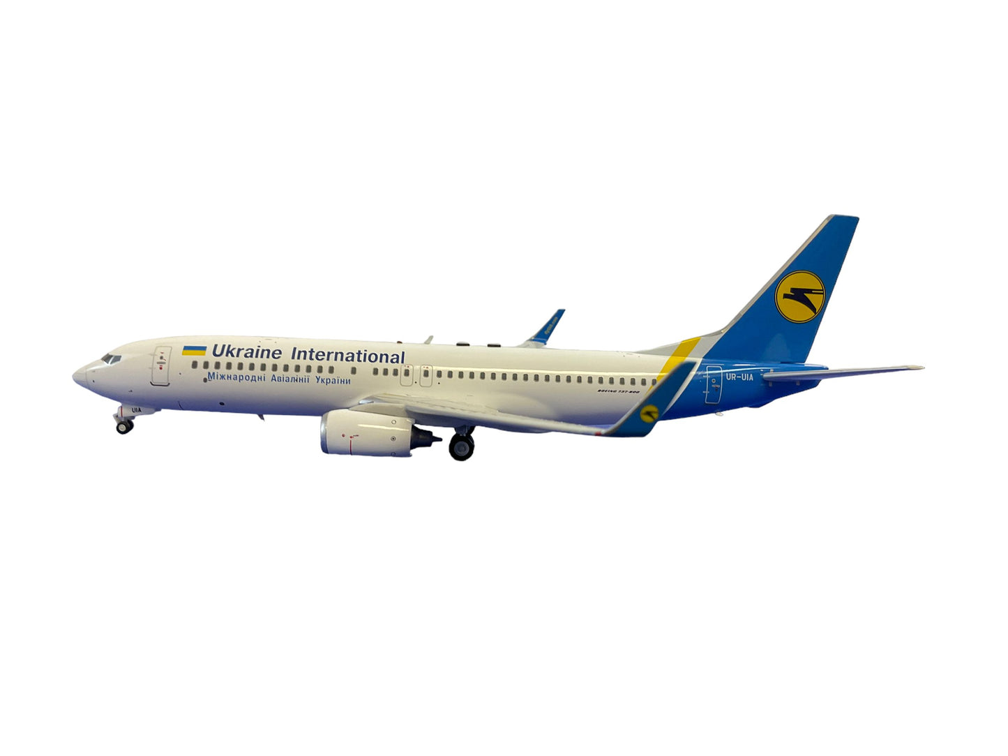 Ukrainian International Airlines Boeing 737-800 JC Wings 1:200 Scale Die Cast Model NIB
