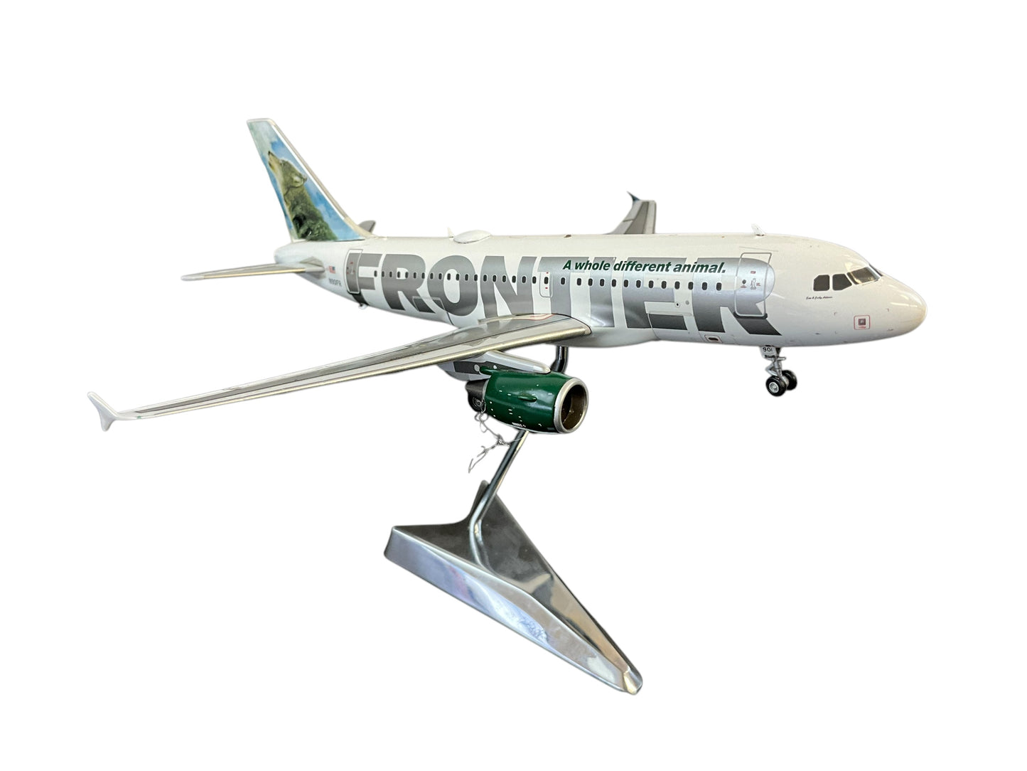 1/200 Genini200 (G2FFT054) Airbus A319 (N901FR) "CargoDawg" Howling Wolf Tail Frontier Airlines (Limited Edition) 2008 Release
