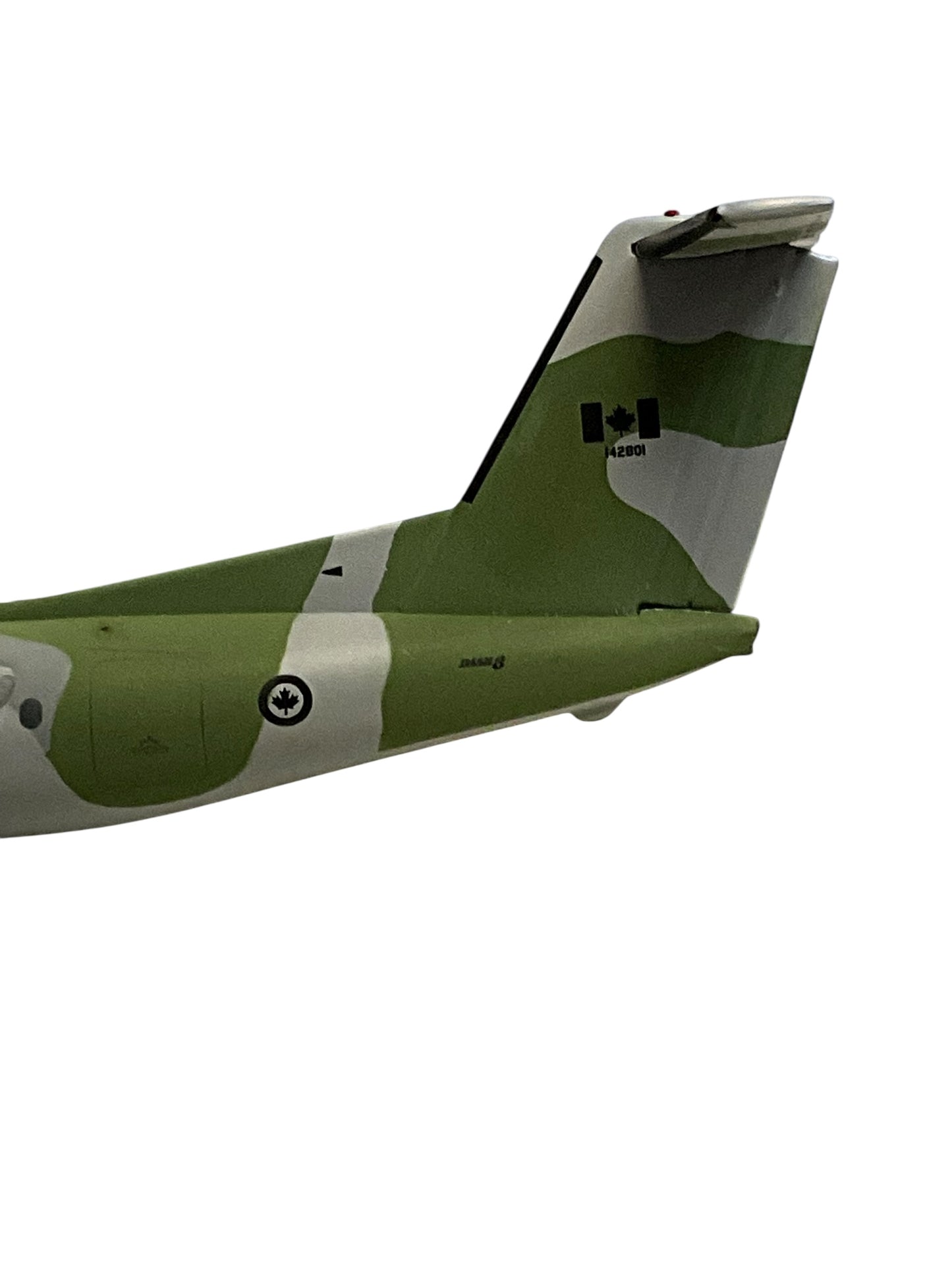 1/200 JC Wings (JC2CAF583) Bombardier (DHC-8-102) CC-142 402 Sqn Canadian Armed Forces (Limited Edition)