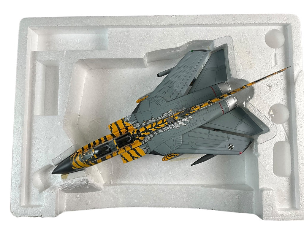1/48 Franklin Mint/Armour (B11E403) Panavia Tornado ECR (46+44) N.A.T.O. "Tiger Meet" Kleing-Brogel AB, Belgium 2001, JBG32 "Tigers" Deutsche Bundes Luftwaffe (Limited Edition)
