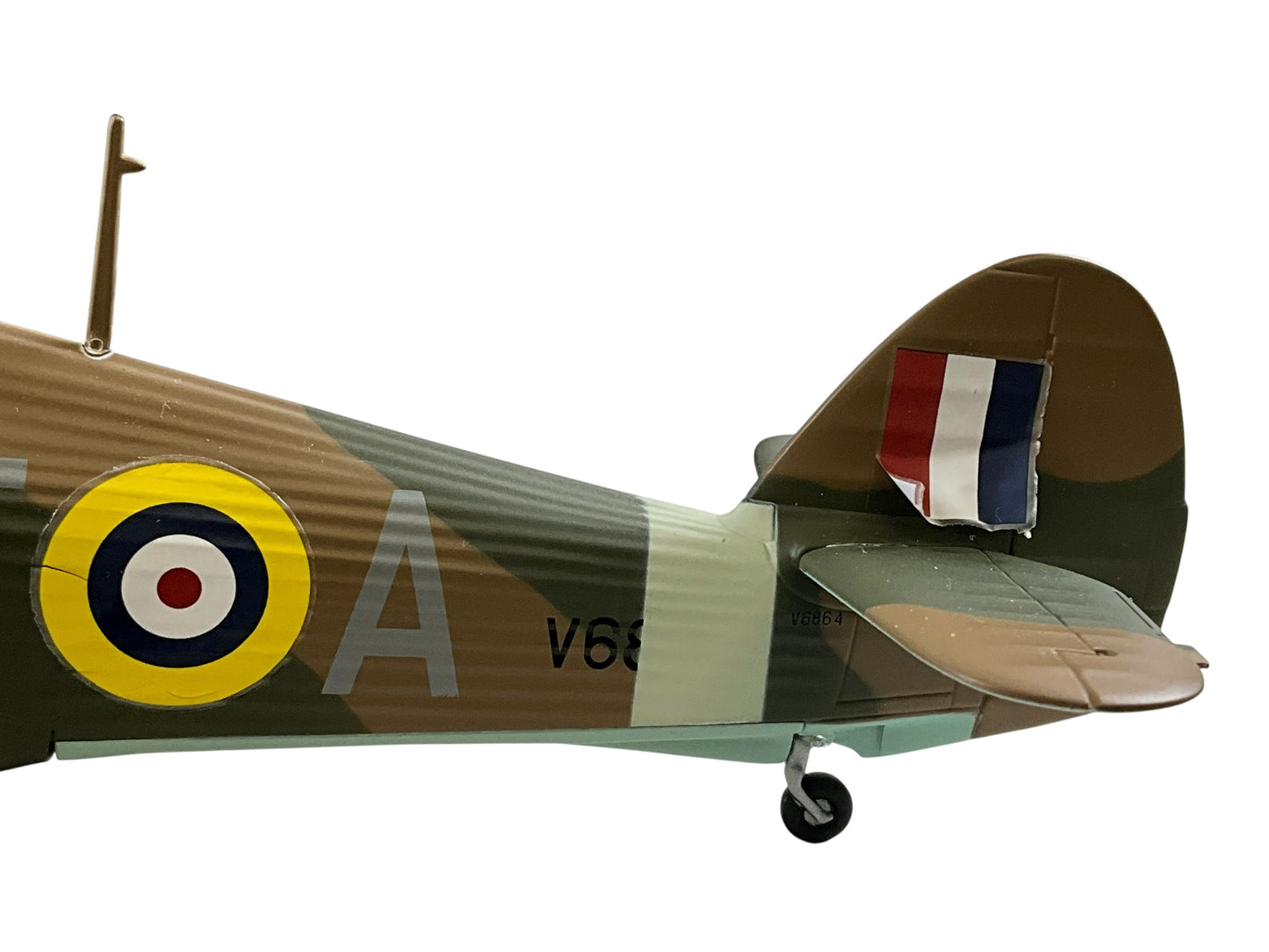 1/48 Franklin Mint/Armour (B11B575) Hawker Hurricane MK.I (V6864 / DT+A) flown by "Battle of Britain' Ace (27 Kills) Robert Stanford Tuck, 257 "Burma" Sqdn, R.A.F. (Limited Edition)