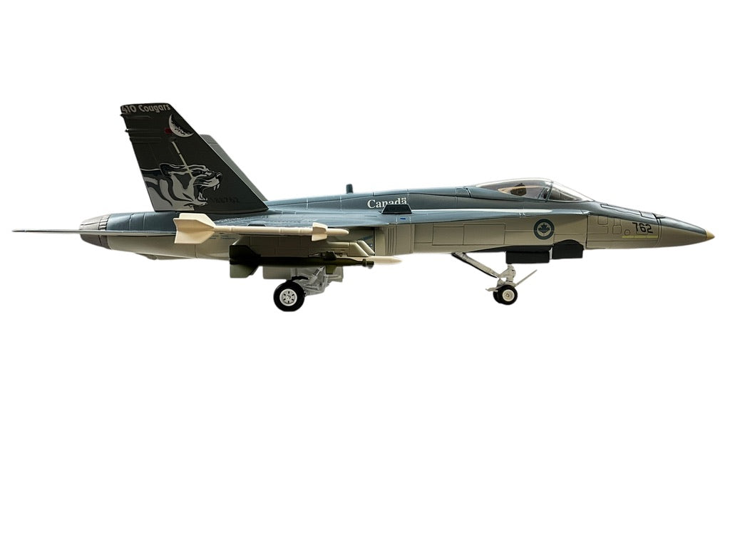 1/48 FRANKLIN-MINT (B11E679) McDONNELL DOUGLAS CF188 HORNET (188762) - 1993 "50th Anniversary of 410 Cougars Sqdn" Airshow Livery - in Lybia No-Fly Zone 2011 - 410 Sqdn C.F.B. Cold Lake, Alberta - CANADIAN ARMED FORCES (Limited Edition of Only 400)