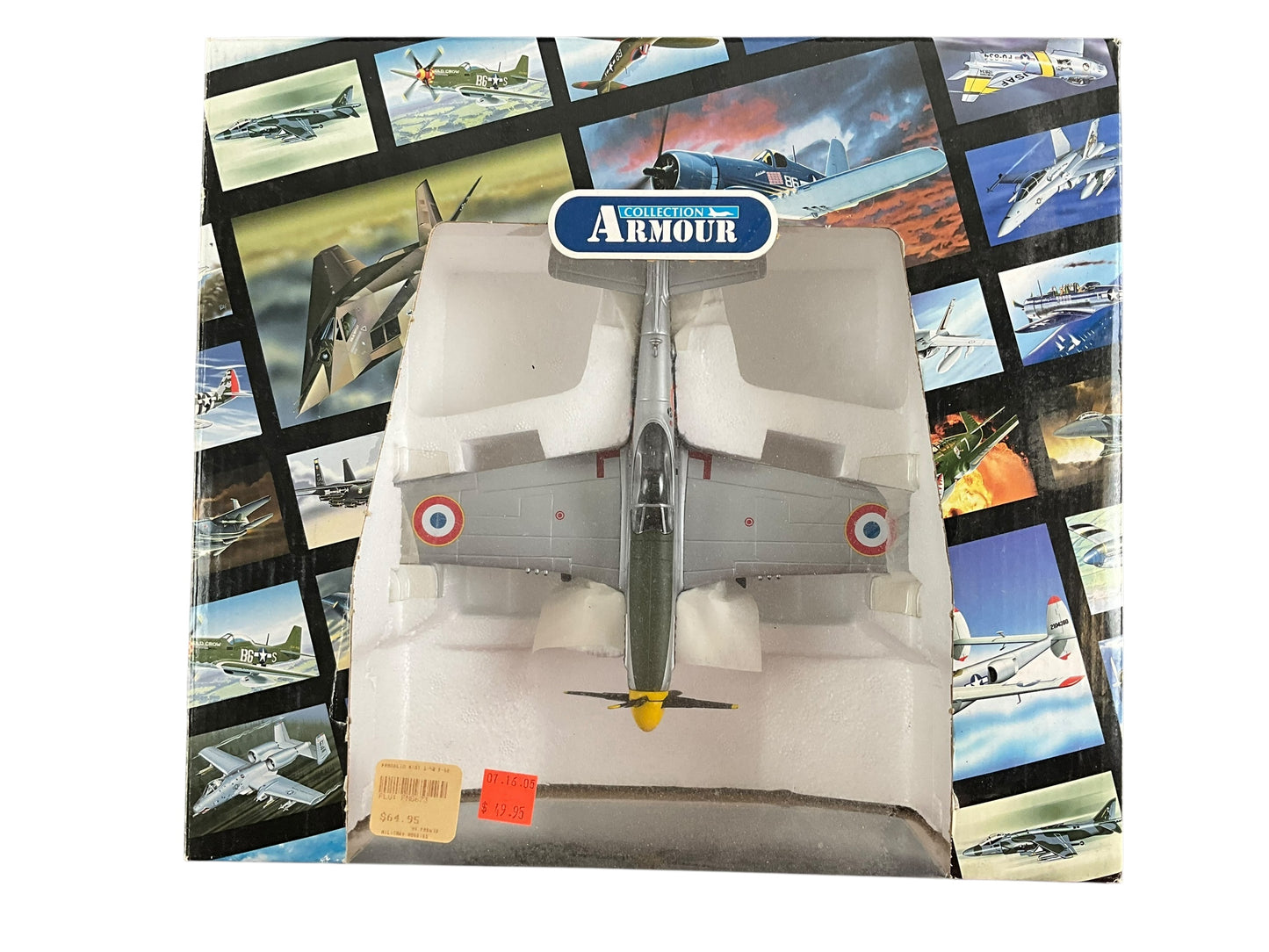 1/48 Franklin Mint/Armour (B11B673) North American F6D (P51D) Mustang (414779 / R7+V) "Special Version" GR 2/23 Savoie, Armee De L'Air, Freiburg, France 1945 (Limited Edition) 2004 Release