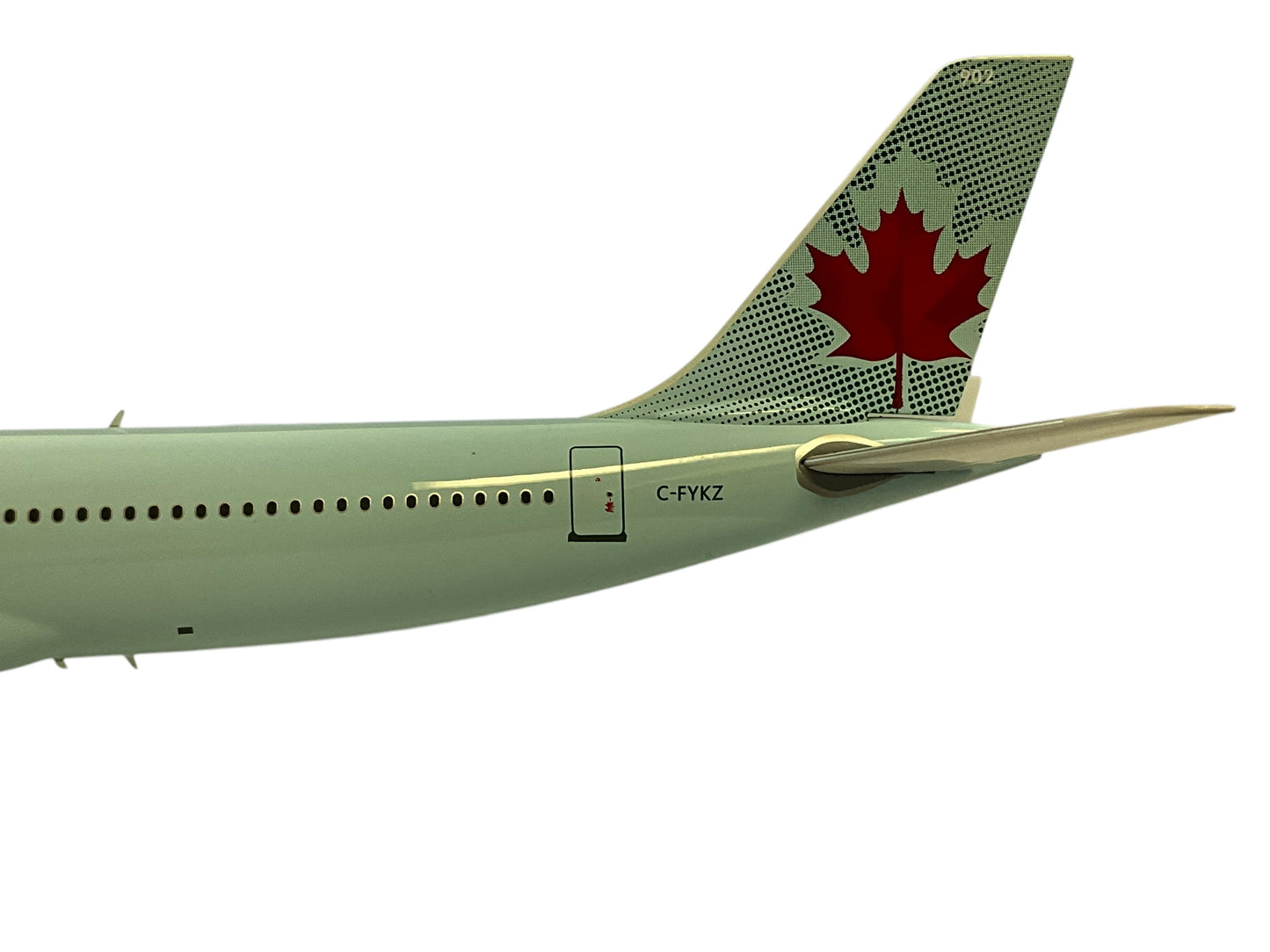 1/200 (Inflight200 ) B-Models (B-343-AC-KYZ) Airbus A340-300 (C-FYKZ) Sky-Blue ACA-5th Livery Air Canada (Limited Edition)