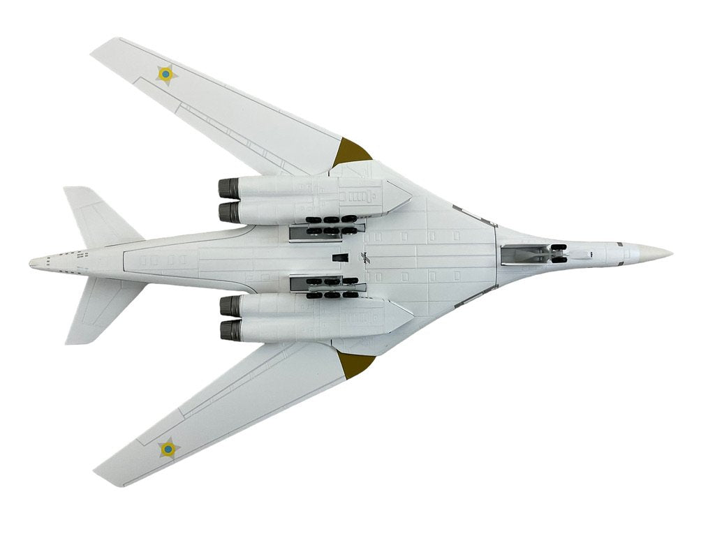 1/200 Herpa Tupolev Tu-160 Blackjack Ukrainian Air Force Die Cast Scale Model NIB