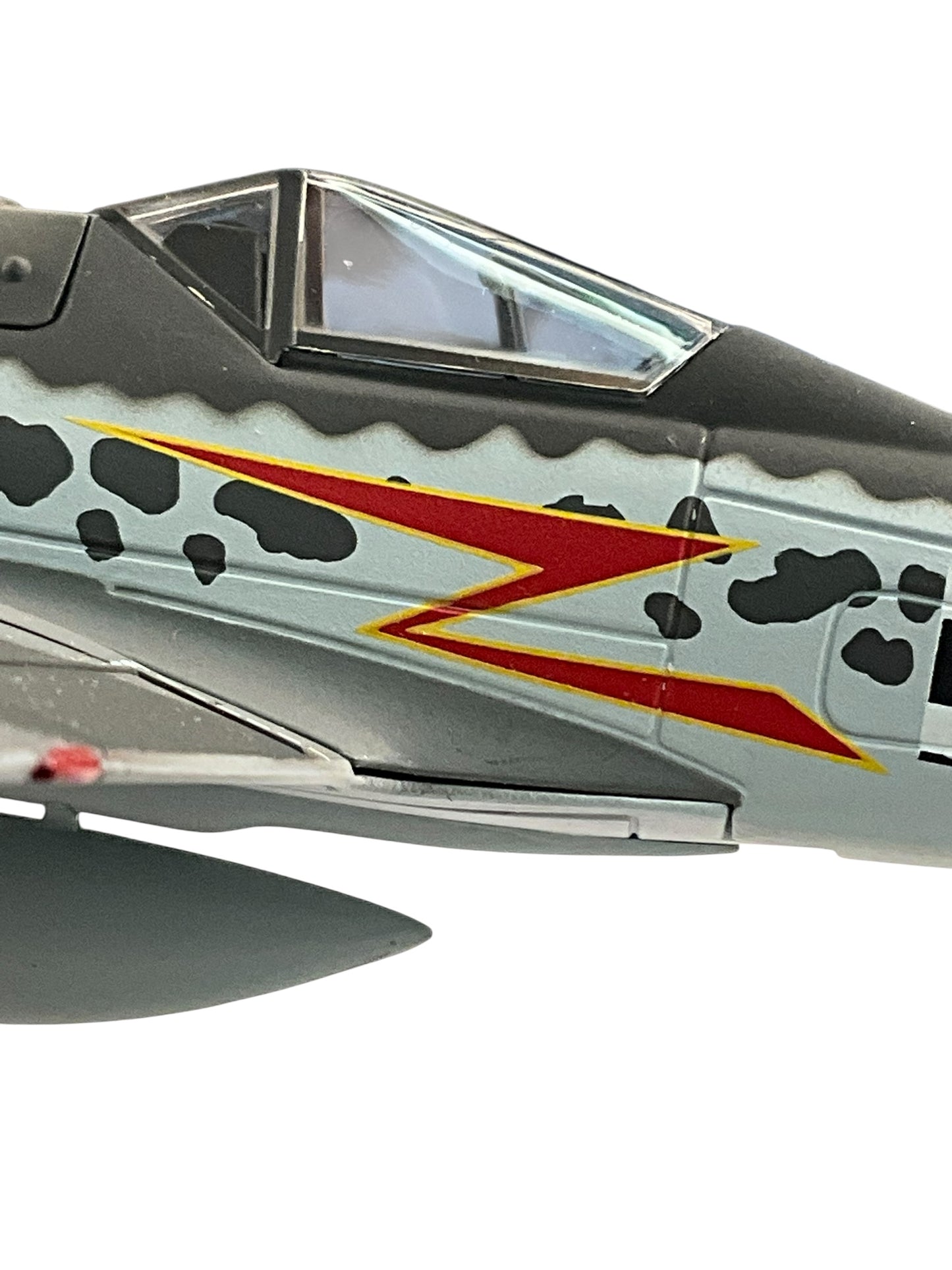 1/48 Armour/Franklin Mint (ART.98030/B11B223) Focke Wulf FW190-A5/U7 flown by WWII Ace Maj. Herman Graf (212 Kills) III./JG 52 Deutsch Reich Luftwaffe (Limited Edition)