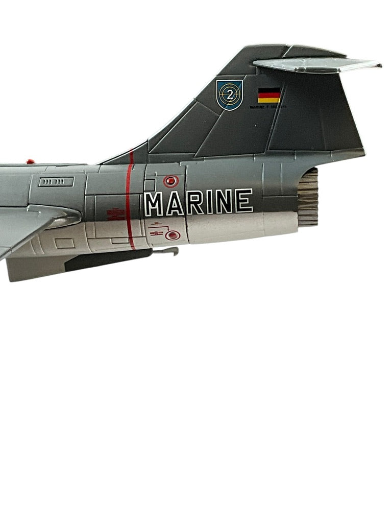 1/72 HobbyMaster (HA1062) Lockheed TF104G Starfighter (27+79) MFG2 MarineFlieger Deutche Bundes Marine 1985 (Limited Edition 0f Only 600)