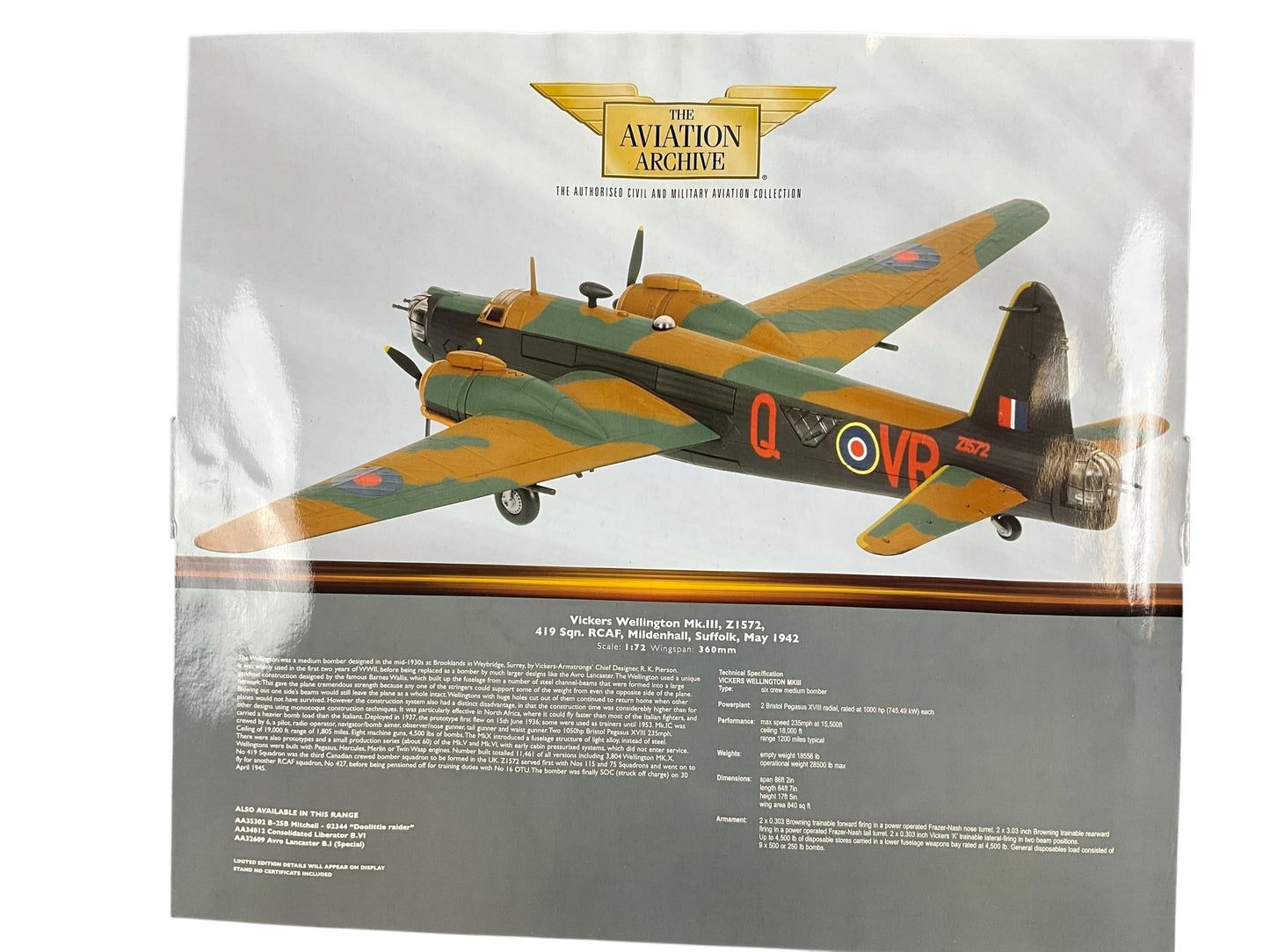 1/72 Corgi (AA345803) Vickers Wellington Mk.III (Z1572 / VR+Q) 419 "Moose" Sqdn R.C.A.F. Mildenhall, Suffolk May 1942 (Limited Edition #0785 of ONLY 1600)