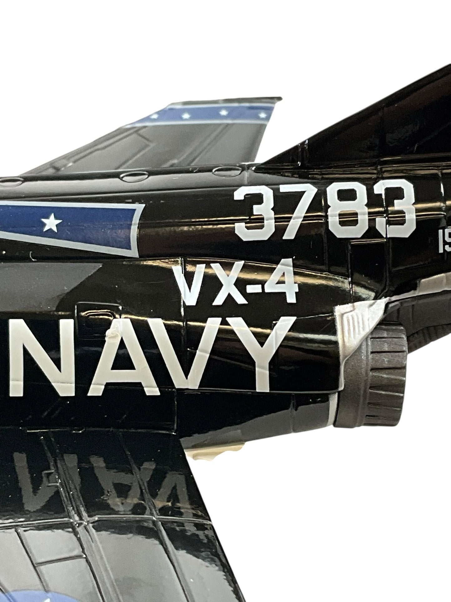 1/48 Armour/Franklin Mint (ART.98042) McDonnell Douglas F4J Phantom II (153783) "Black Bunny" VX-4 (Air Test and Evaluation Squadron Four) U.S.Navy (Limited Edition)