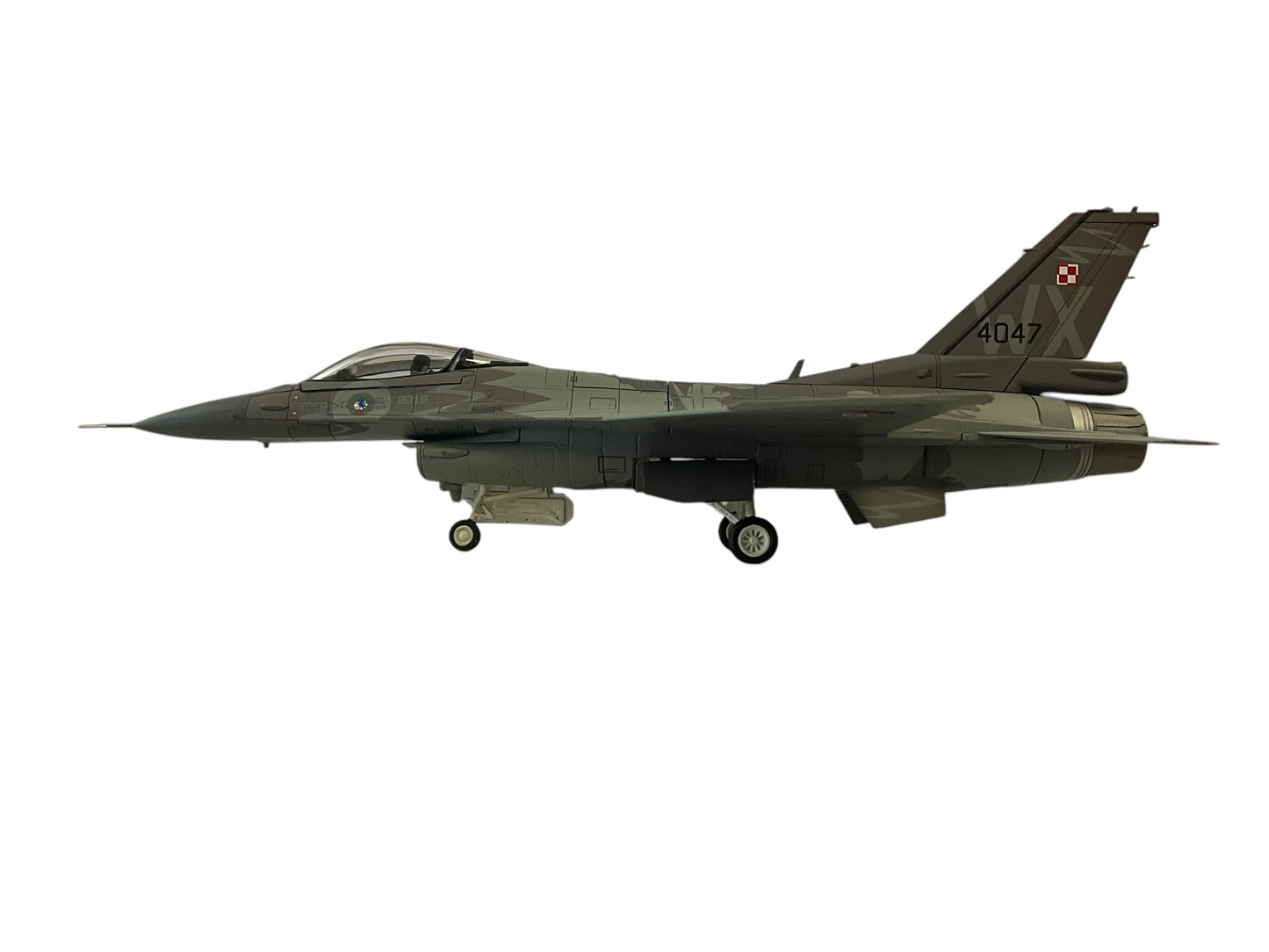 1/72 HobbyMaster (HA3886) Lockheed F16C Raven (4047) "100th Anniversary of the Polish Air Force" 302nd FS, Polish Air Force Dec 2019 (Limited Edition)