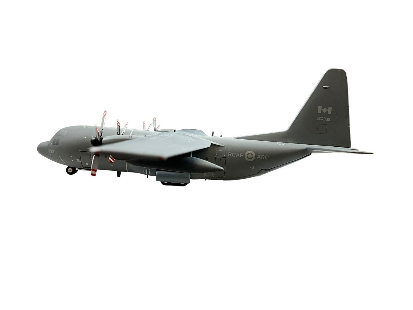 1/200 Gemini200 (G2CAF1284) Lockheed C130H Hercules (130333) Lo-Vis Grey Livery, 424 "Tiger" S.A.R. Sqdn, 8 Wing, R.C.A.F. April 2011 (Limited Edition) 2024 Release