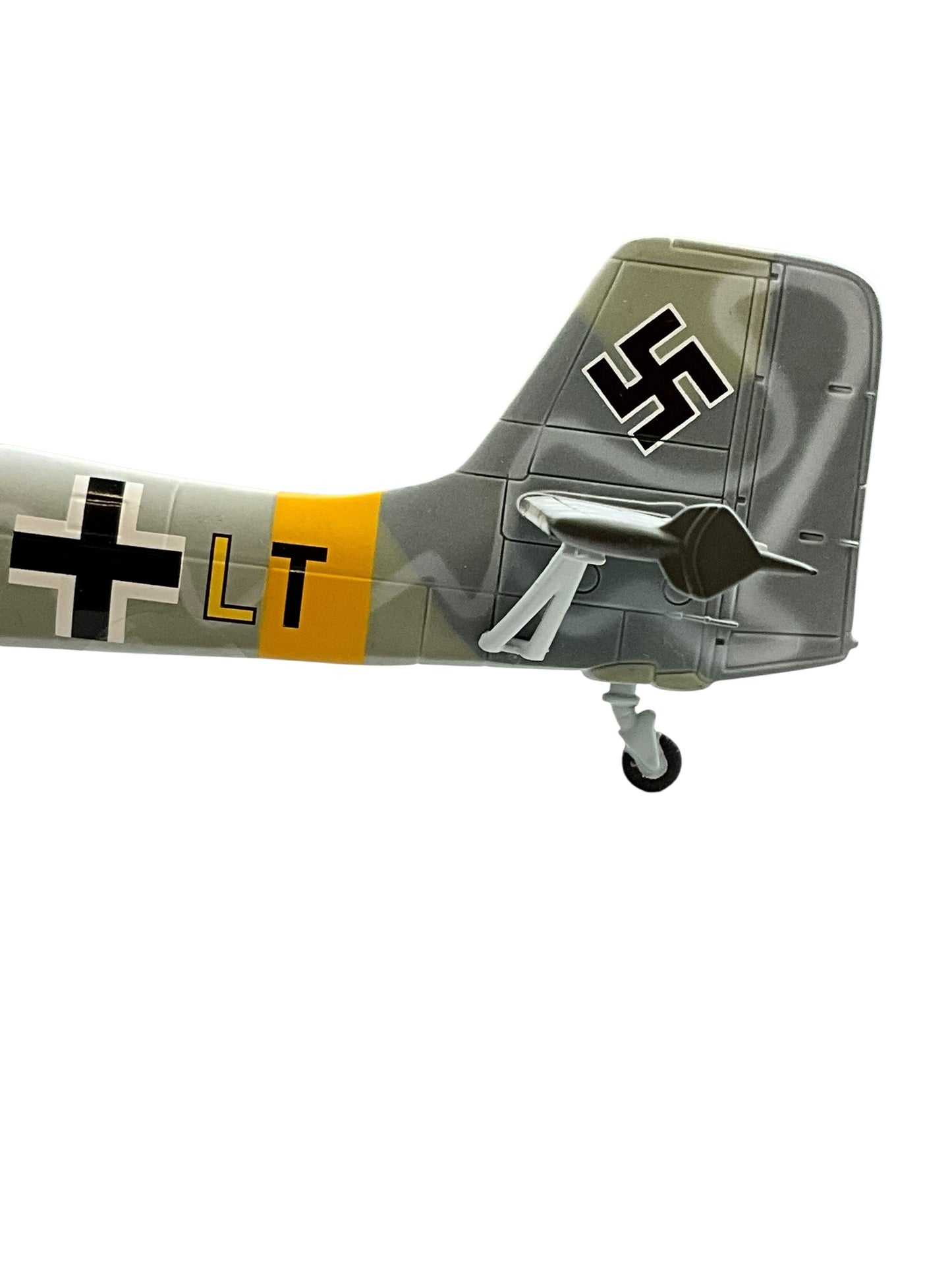 1/48 Franklin Mint/Armour (B11E183) Junkers JU87-D5 Stuka (S2+T) 2/Tone Grey Winter Camo w/GAD Spray Can Snow "Operation Barbarosa" 1943 Sturzkampfgeschwader 77 (III/StG-77) Deutsch Reich's Luftwaffe (Limited Edition)