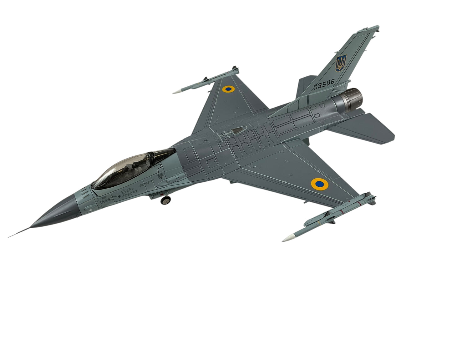 1/72 HobbyMaster (HA38047) Lockheed F16AM Fighting Falcon (UA24-3596) Ukranian Air Force 2024 (Limited Edition)